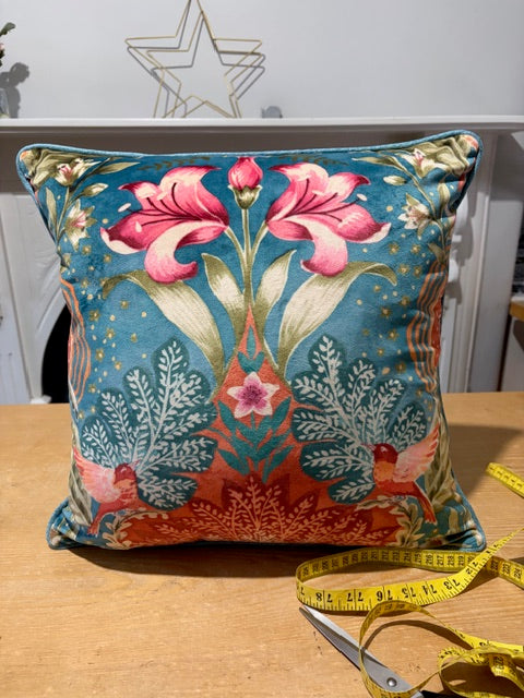 ILiv Babooshka Velvet Cushion